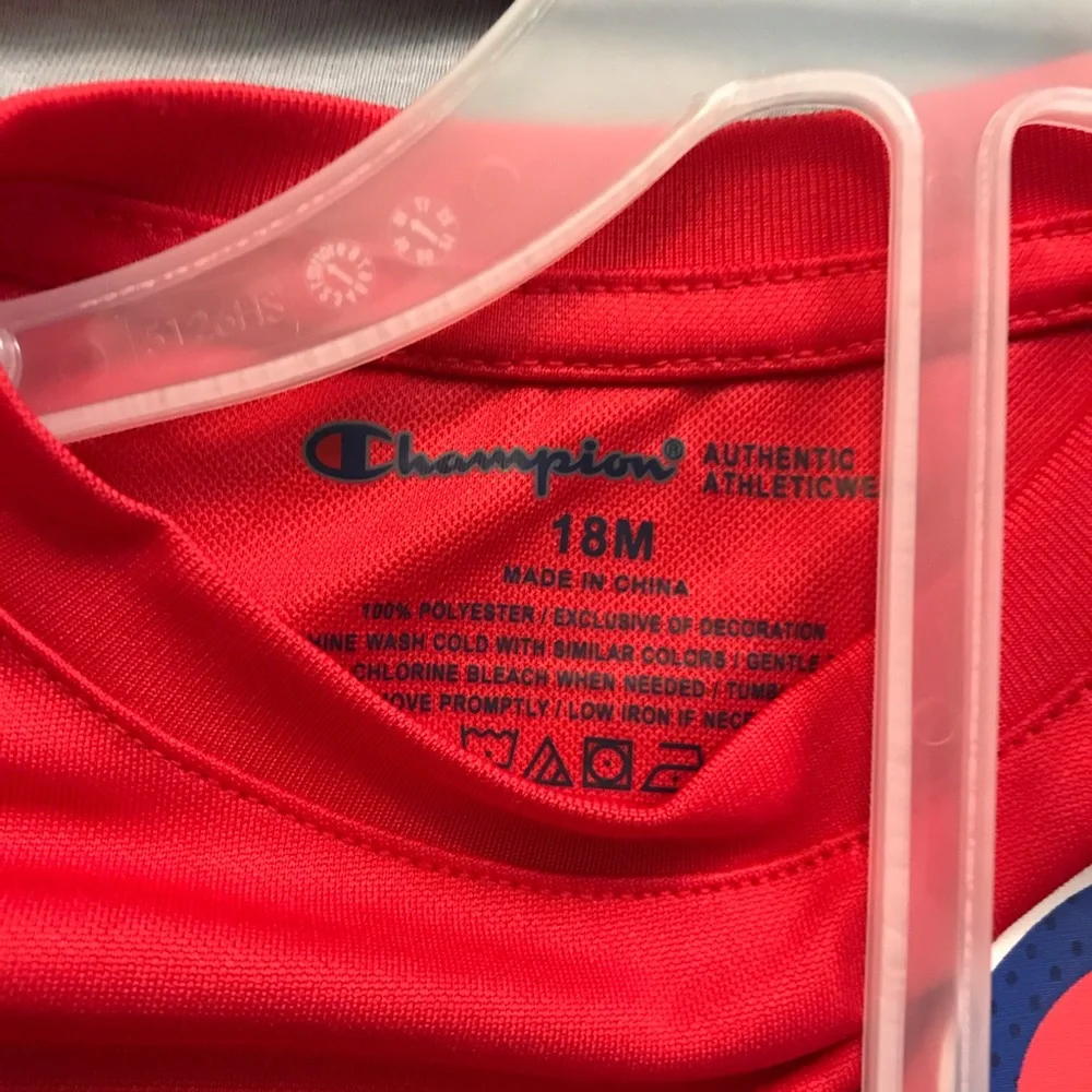 Champion piece connected tag